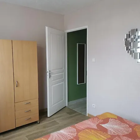 Marschall Jean-pierre Apartment *